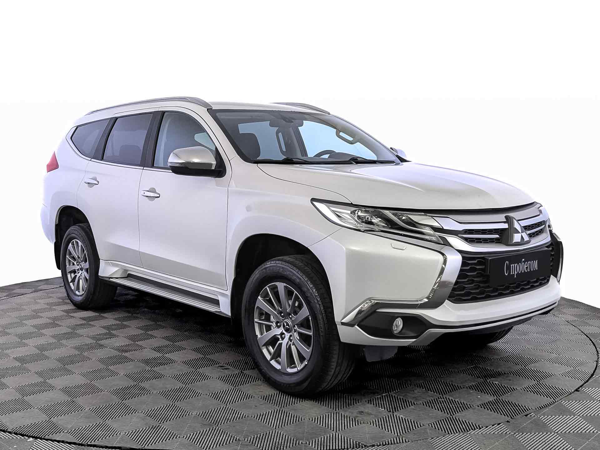 Mitsubishi Pajero Sport