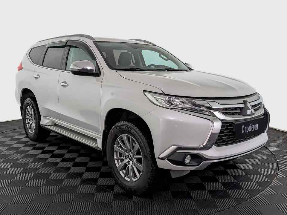 Mitsubishi Pajero Sport